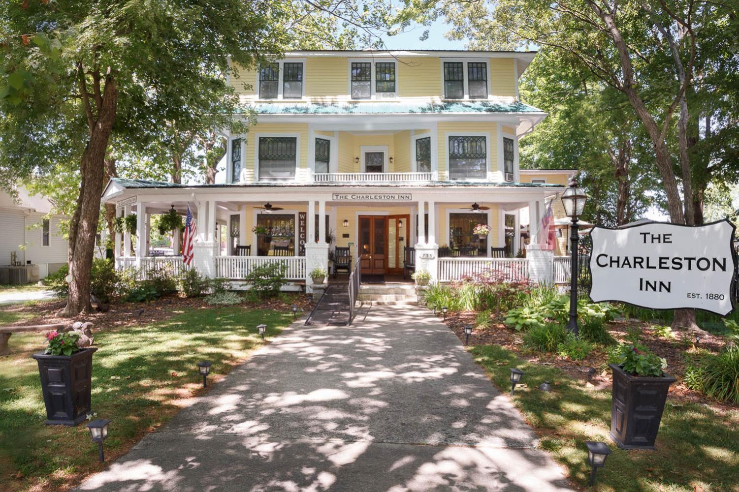 The Charleston Inn Hendersonville Nc 外观 照片