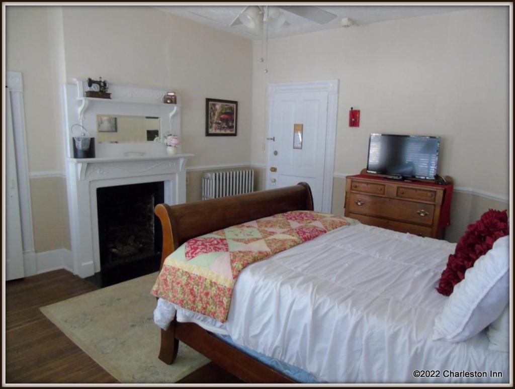 The Charleston Inn Hendersonville Nc 外观 照片