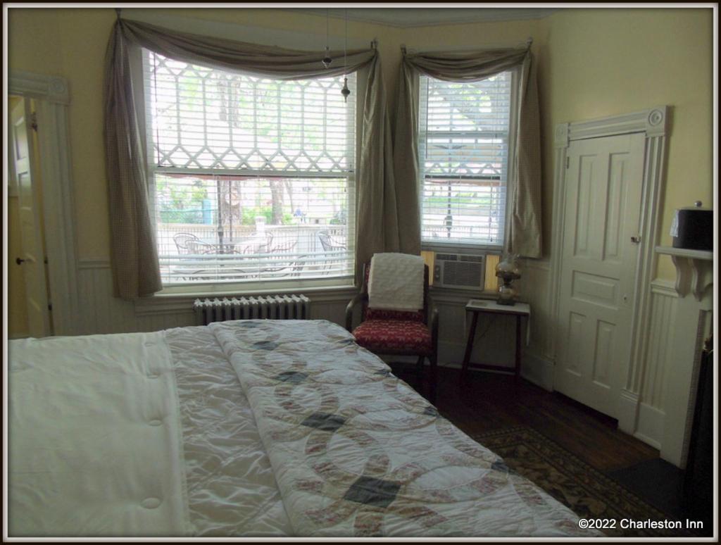 The Charleston Inn Hendersonville Nc 外观 照片