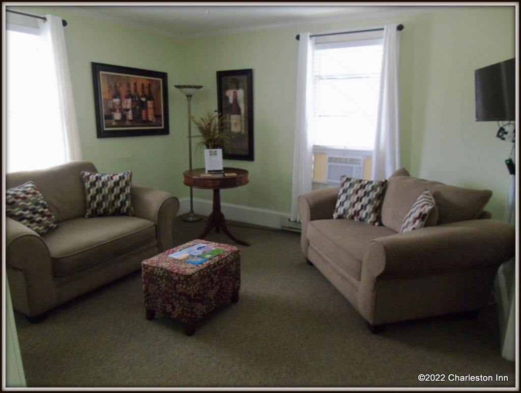 The Charleston Inn Hendersonville Nc 外观 照片